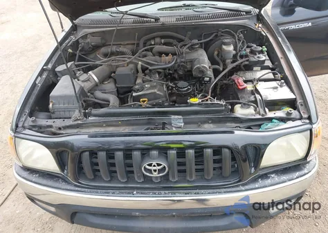 2001 Toyota Tacoma z USA, uszkodzony, nr VIN 5TEWM72NX1Z761538